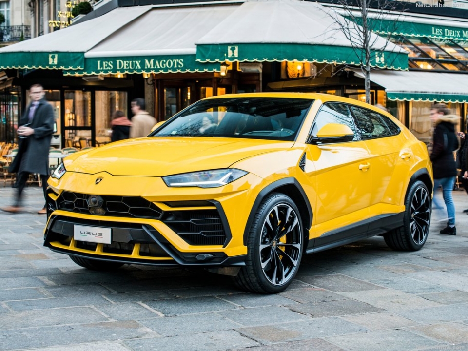 sieu suv urus mang lai nhieu khach hang moi cho lamborghini