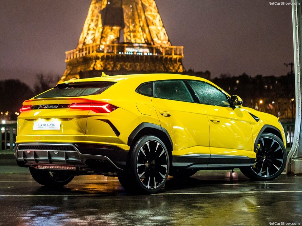 sieu suv urus mang lai nhieu khach hang moi cho lamborghini