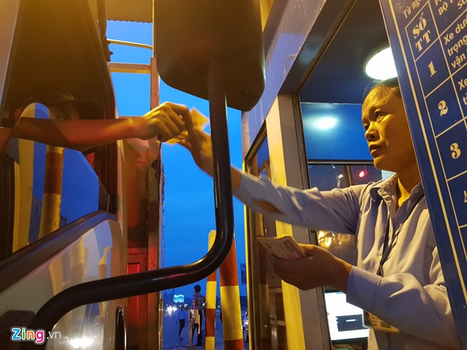buoc dung cac tram bot khong lap he thong thu phi tu dong