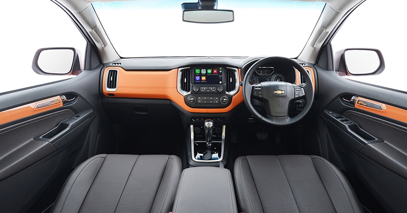 Chevrolet giới thiệu Colorado High Country Storm 2018 thêm màu sơn Cam và gói phụ kiện chevrolet gioi thieu colorado high country storm 2018 them mau son cam va goi phu kien