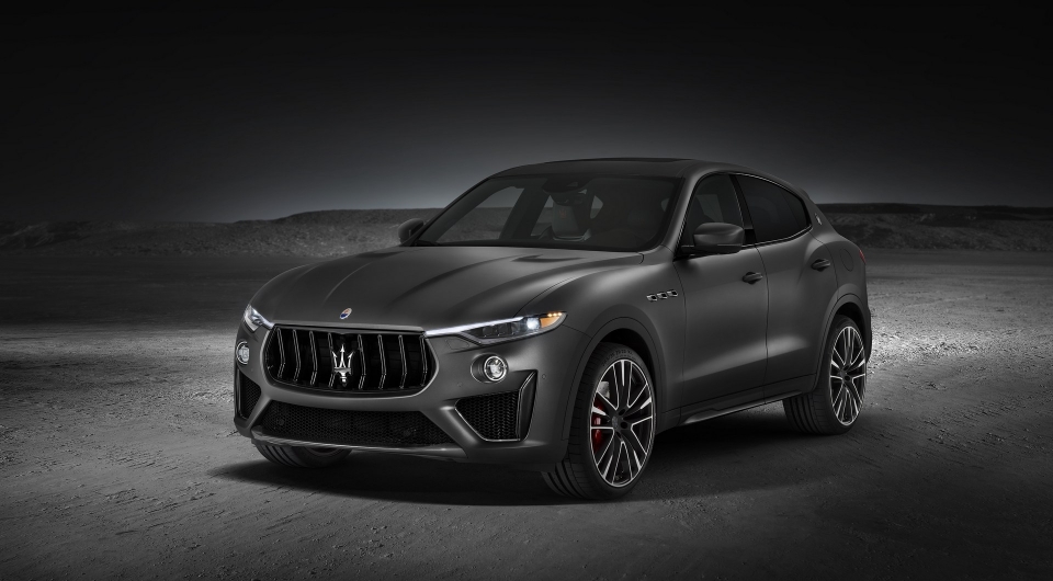 Maserati Levante Trofeo “thửa” động cơ V8 mạnh 590 mã lực của Ferrari maserati levante trofeo thua dong co v8 manh 590 ma luc cua ferrari