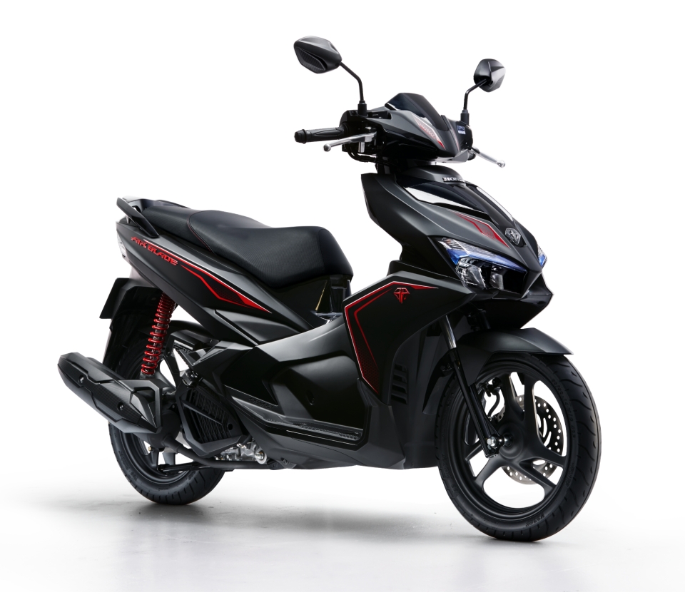 kham pha khoa thong minh smart key tren honda air blade phien ban dac biet 10 nam