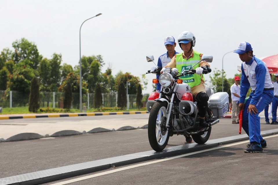 Honda Việt Nam tổ chức thành công hội thi hướng dẫn viên lái xe an toàn 2018 honda viet nam to chuc thanh cong hoi thi huong dan vien lai xe an toan xuat sac nam 2018