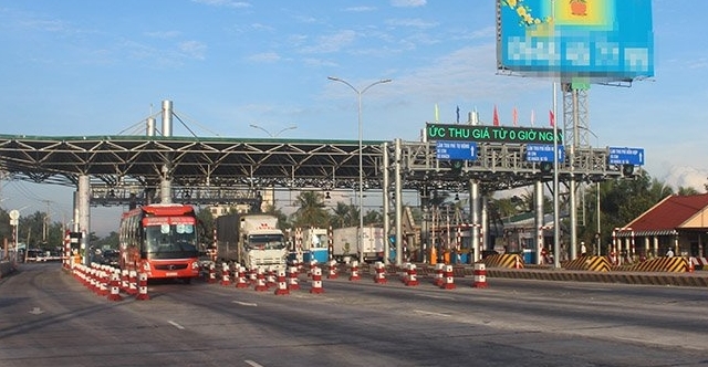 Bộ Giao thông đề xuất bỏ quy định trạm thu phí phải cách nhau 70 km