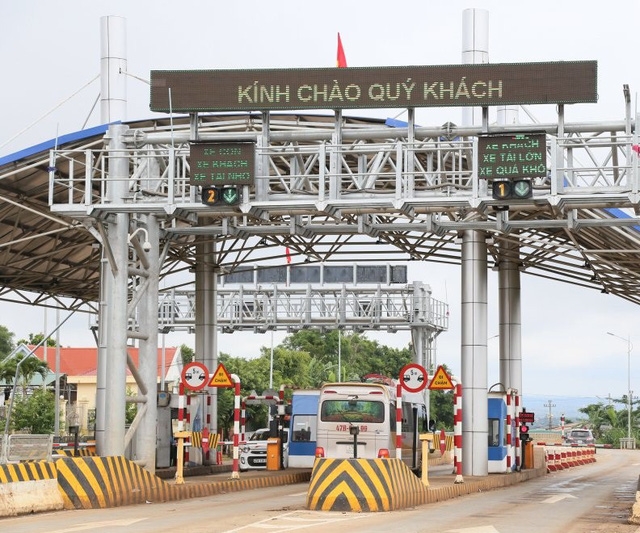 Người dân đồng ý dời trạm BOT Quang Đức nhưng chưa hài lòng với trả lời của tỉnh nguoi dan dong y doi tram bot quang duc nhung chua hai long voi tra loi cua tinh