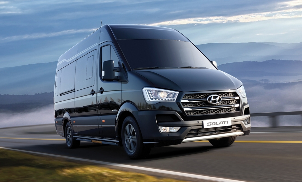 Hyundai Solati giá 1,080 tỷ VNĐ “phả hơi nóng” vào Ford Transit hyundai solati gia 1080 ty vnd pha hoi nong vao ford transit