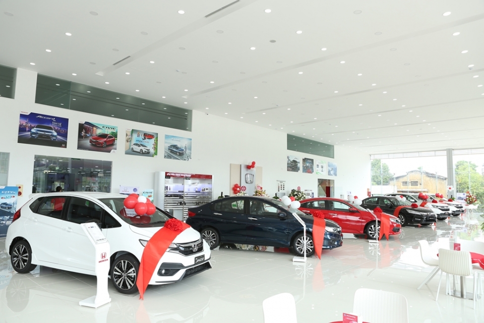 honda viet nam lien tiep khai truong 2 dai ly moi tai mien bac