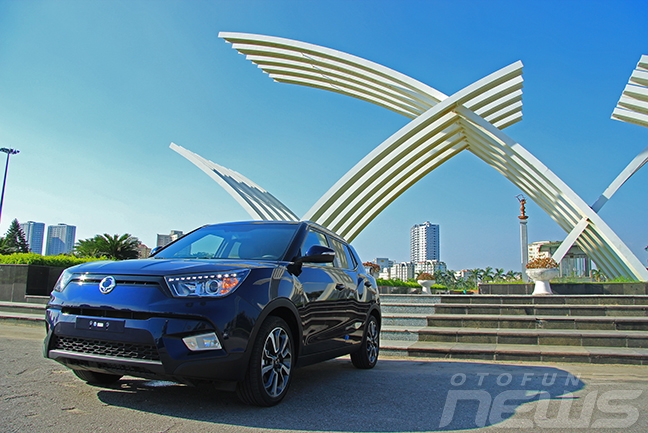 bat gap ssangyong tivoli 2019 thu nghiem o han quoc