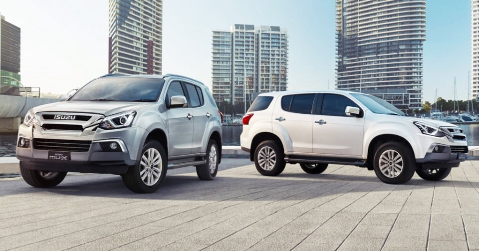 isuzu mu x va d max nang cap sap ra mat tai viet nam voi dong co diesel 19l