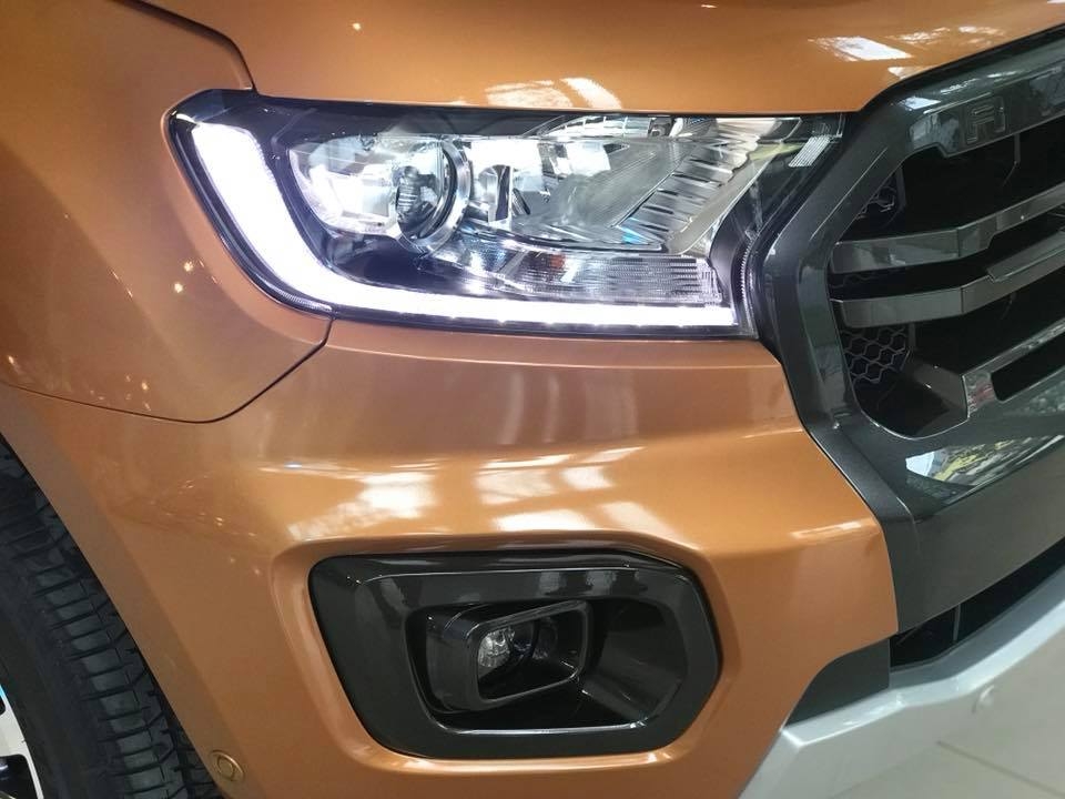 “Tận mục sở thị” Ford Ranger Wildtrak mới giá 918 triệu đồng vừa có mặt tại đại lý tan muc so thi ford ranger wildtrak moi gia 918 trieu dong vua co mat tai dai ly