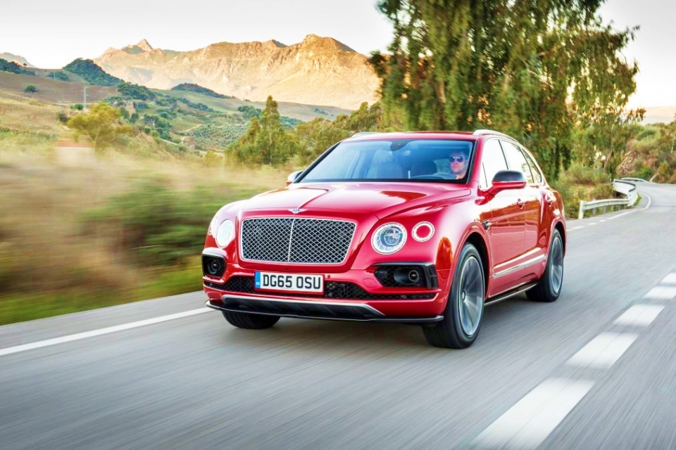 10 chiec suv nhanh nhat tren the gioi