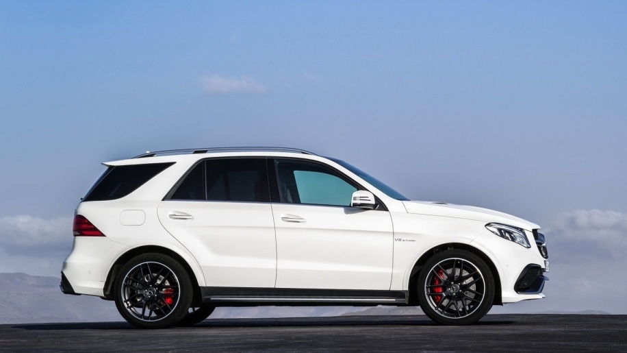 10 chiec suv nhanh nhat tren the gioi
