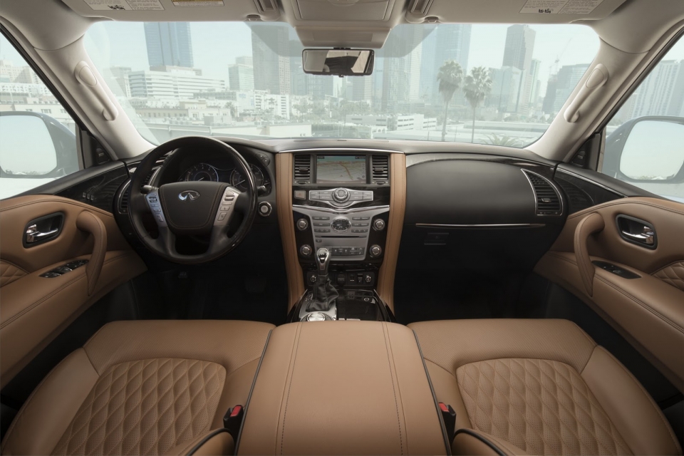 Infiniti QX80 2018 ra mắt tại Dubai với động cơ V8 5.6L 400 mã lực infiniti qx80 2018 ra mat tai dubai voi dong co v8 56l 400 ma luc