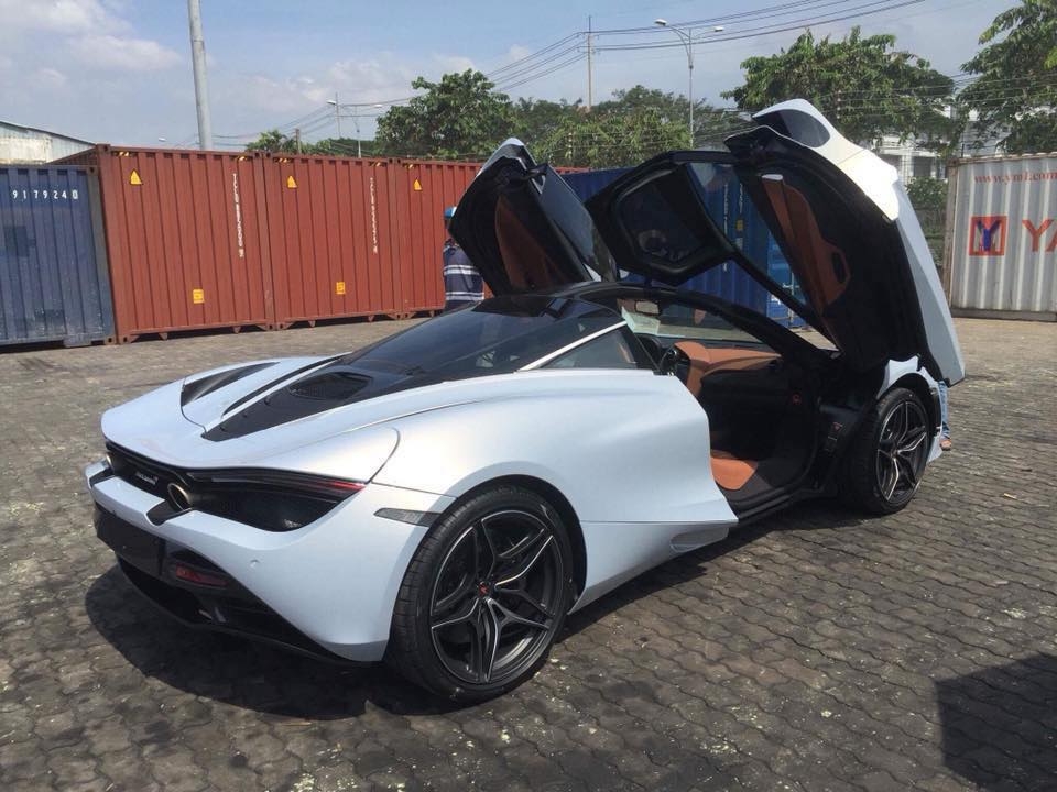 Siêu xe McLaren 720S bất ngờ về Việt Nam sieu xe mclaren 720s bat ngo ve viet nam