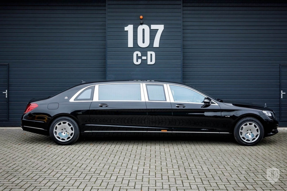 "Hàng độc" Mercedes-Maybach S600 Pullman được rao bán với giá 18,8 tỷ đồng hang doc mercedes maybach s600 pullman duoc rao ban voi gia 188 ty dong