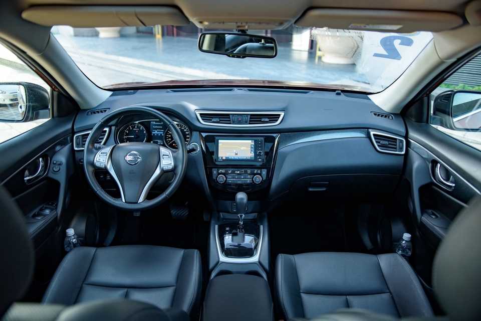 Quyết đấu Mazda CX-5, Nissan X-Trail giảm giá hơn trăm triệu đồng quyet dau mazda cx 5 nissan x trail giam gia hon tram trieu dong