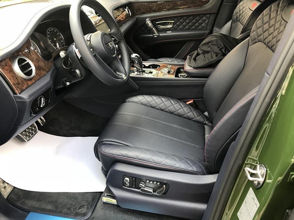 "Hàng độc" Bentley Bentayga bị rao bán sau 2 tháng về tay đại gia Việt hang doc bentley bentayga bi rao ban sau 2 thang ve tay dai gia viet