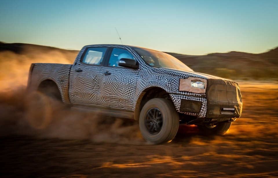 Ford Ranger Raptor 2018 sẽ ra mắt vào đầu năm 2018 ford ranger raptor 2018 se ra mat vao dau nam 2018