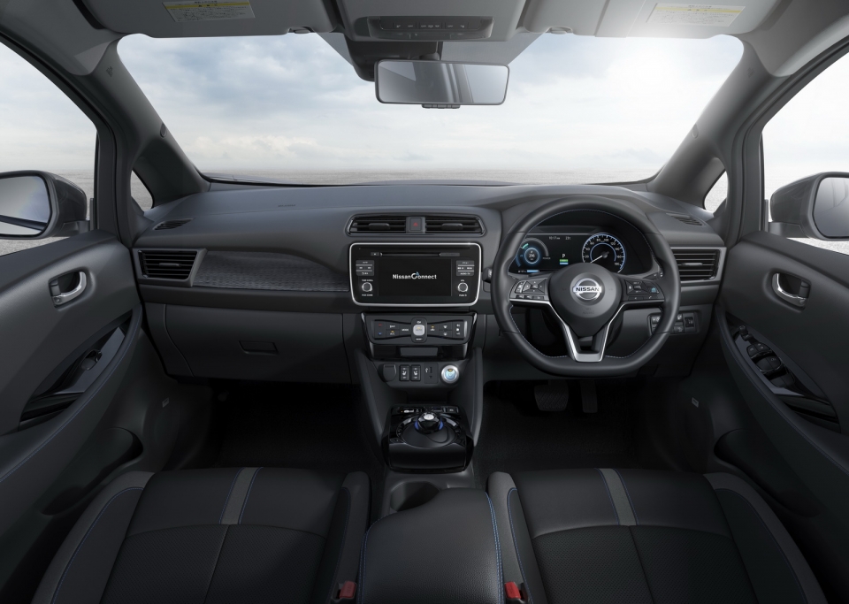 Xe điện Nissan Leaf 2018 đắt khách đặt hàng tại Châu Âu xe dien nissan leaf 2018 dat khach dat hang tai chau au