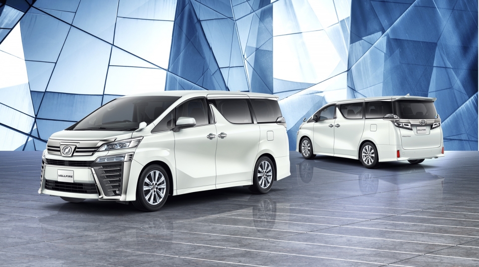 Toyota Alphard 2018: hộp số 8 cấp, an toàn hơn với Safety Sense 2 toyota alphard 2018 hop so 8 cap an toan hon voi safety sense 2