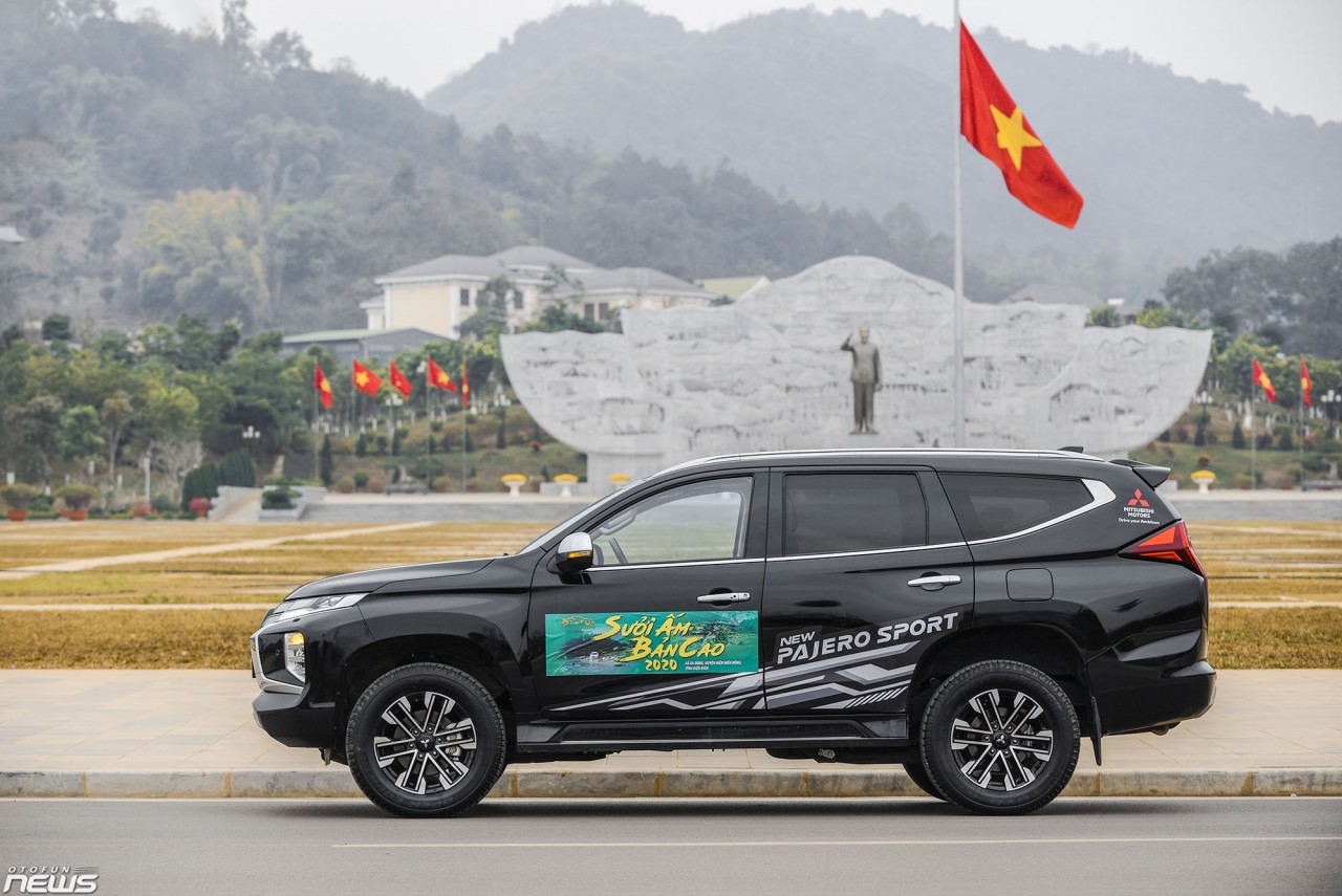 Mitsubishi hỗ trợ tài chính lên tới 220 triệu đồng cho khách mua xe trong tháng 8 Mitsubishi Pajero Sport được hỗ trợ tài chính lên tới 220 triệu đồng.