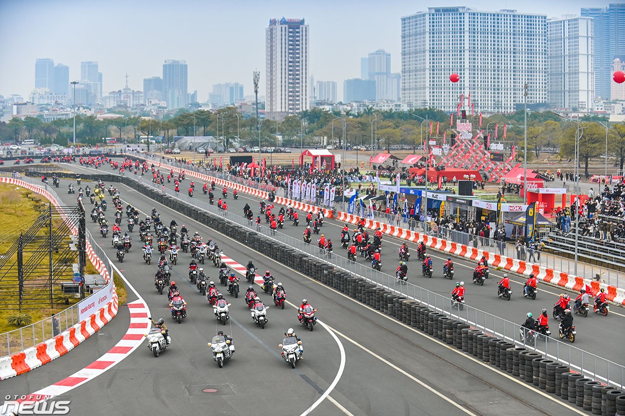Honda Circuit Training – Từ “tay mơ” đến “tay đua” Honda Circuit Training – Từ “tay mơ” đến “tay đua”
