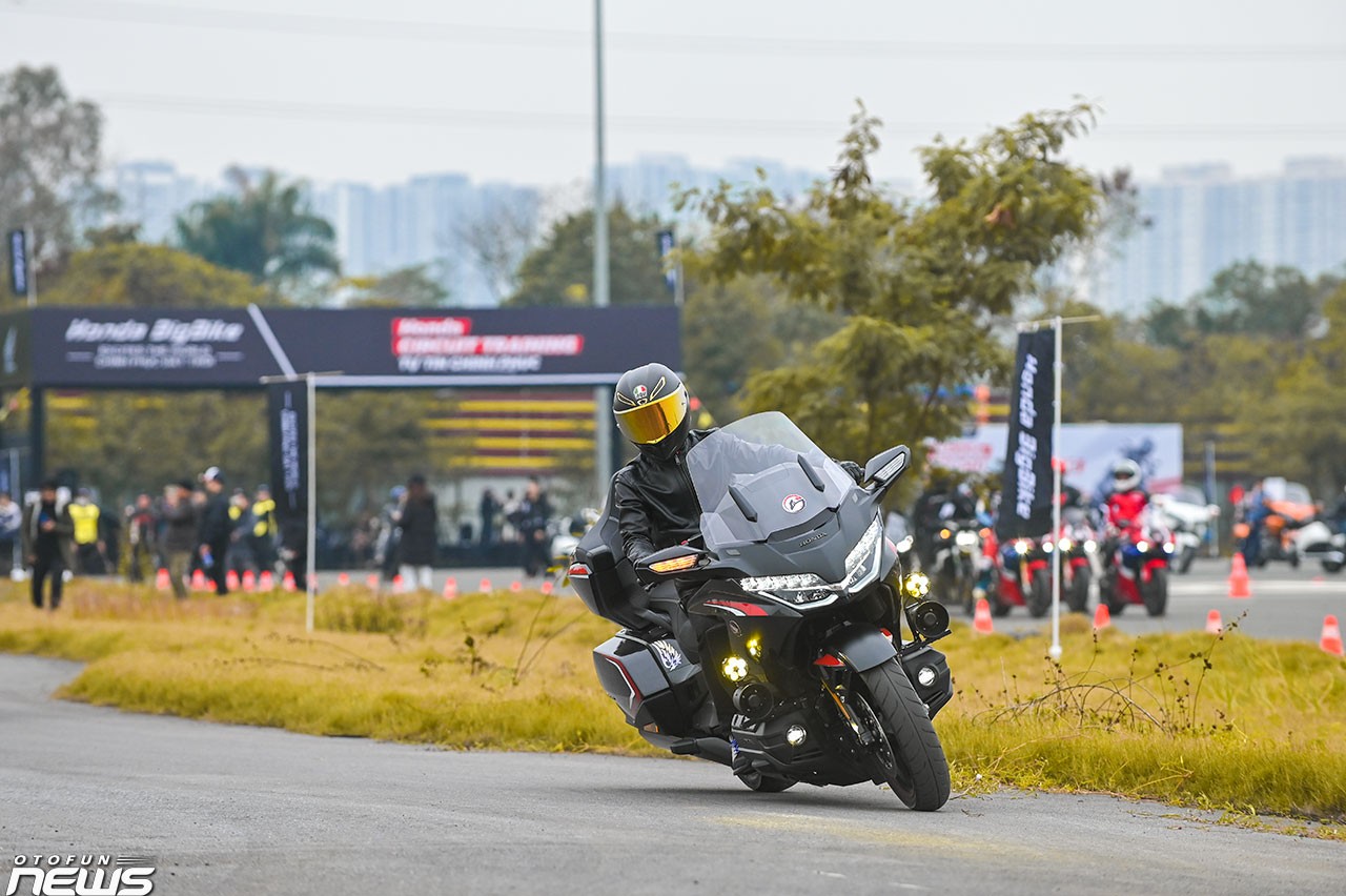 Honda Circuit Training – Từ “tay mơ” đến “tay đua”