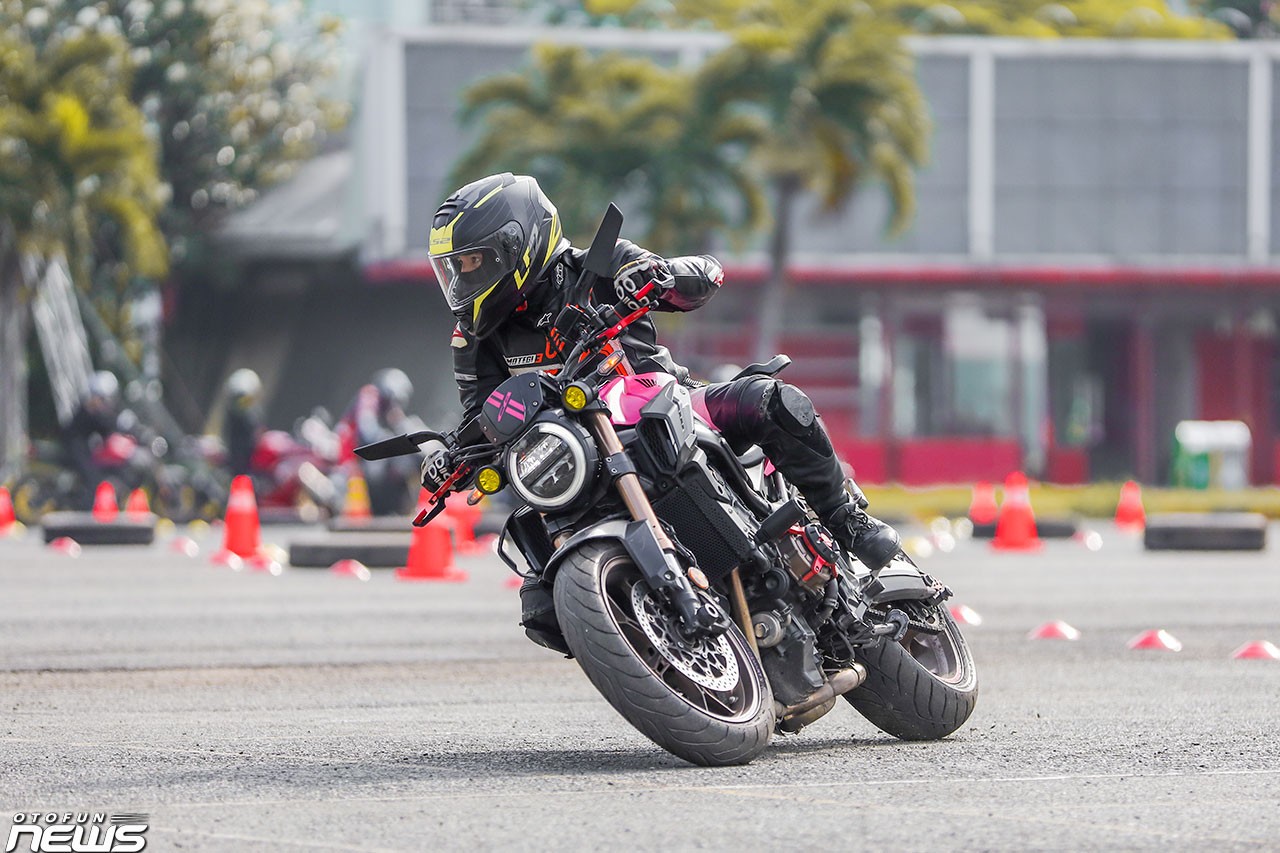 Honda Circuit Training – Từ “tay mơ” đến “tay đua”