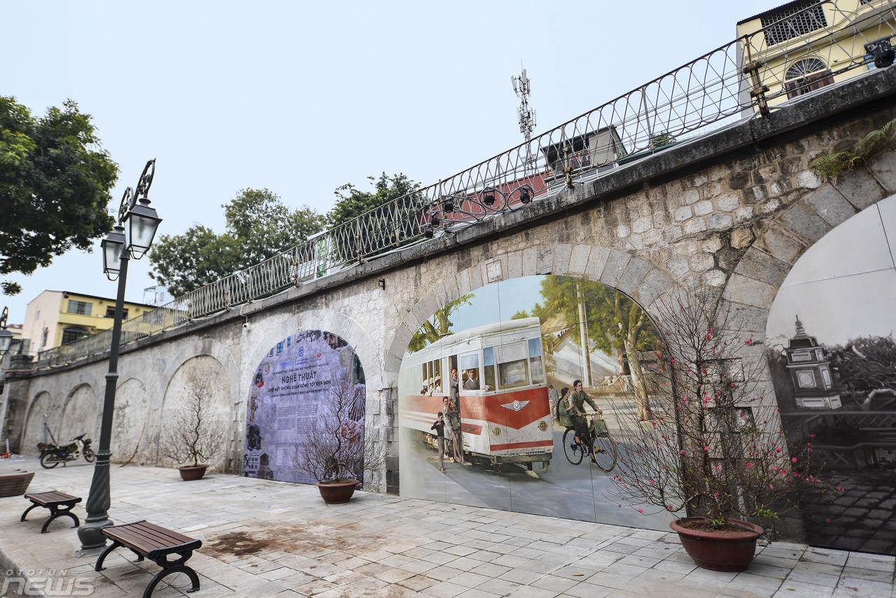 bich hoa tren pho phung hung nhung manh ghep ky uc cua ha noi