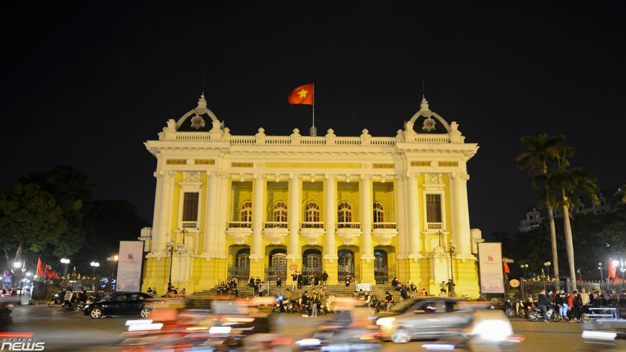 Hà Nội - Phút Giao thừa lặng lẽ Hà Nội - Phút Giao thừa lặng lẽ