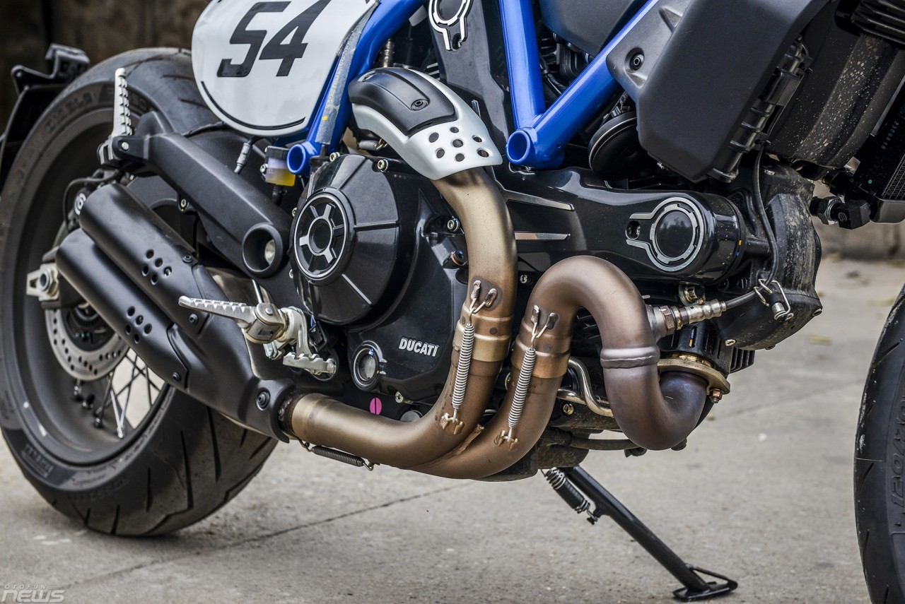 ngam ducati scrambler cafe racer 2019 gia hon 400 trieu dong o ha noi