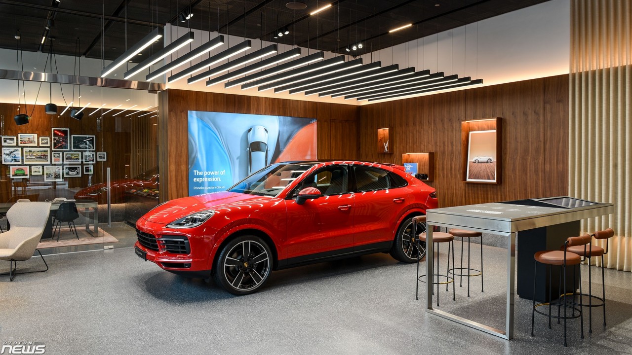 Khám phá Porsche Studio tại Hà Nội Khám phá Porsche Studio tại Hà Nội