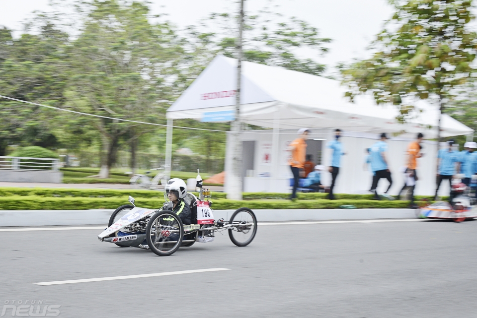 Khoảnh khắc khó quên trong VCK “Lái xe sinh thái Tiết kiệm nhiên liệu Honda” (P1) khoanh khac kho quen trong vck lai xe sinh thai tiet kiem nhien lieu honda p1
