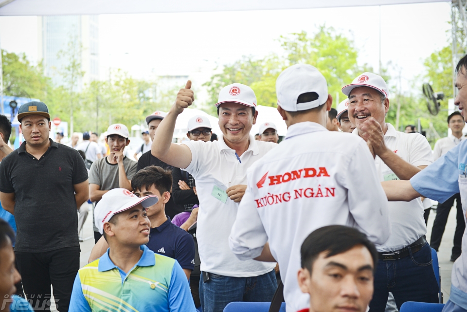 khoanh khac kho quen trong vck lai xe sinh thai tiet kiem nhien lieu honda p2