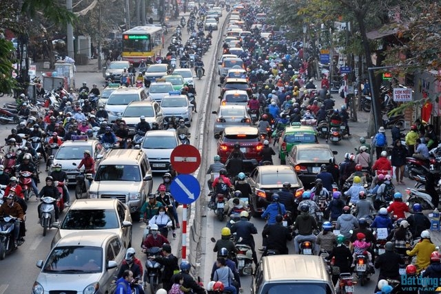 Hà Nội muốn thu phí phương tiện đi vào nơi ùn tắc ha noi muon thu phi phuong tien di vao noi un tac