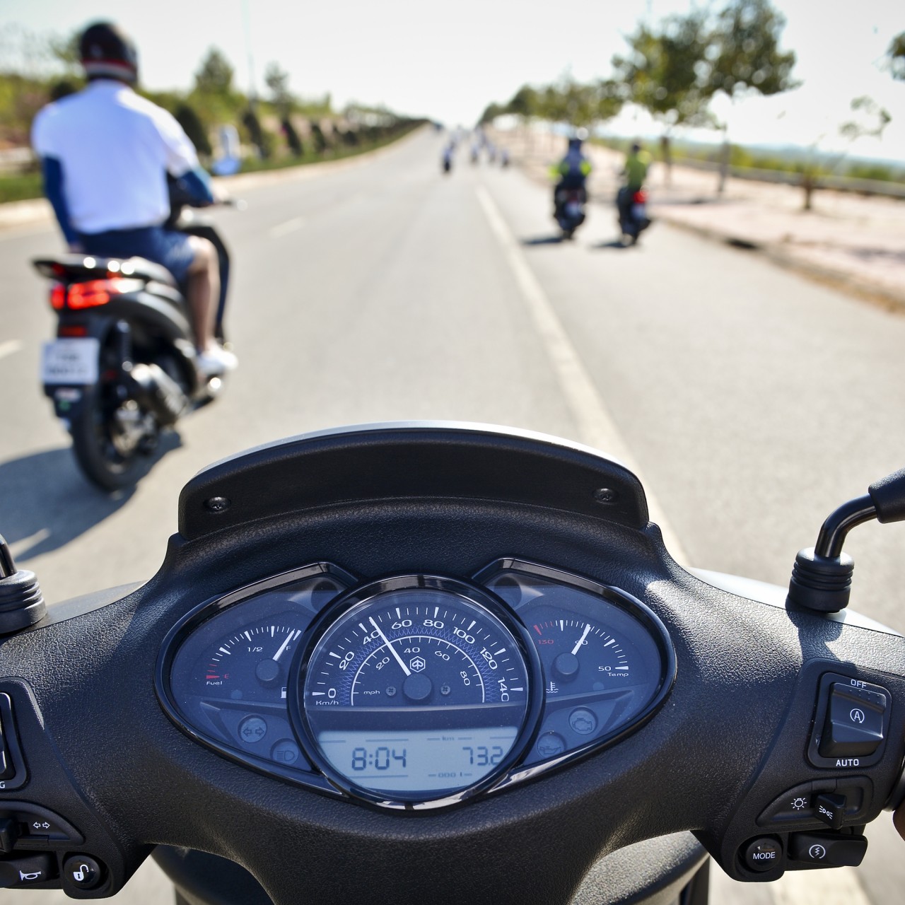 Hành trình cảm xúc 200km với Piaggio Medley: Ta cứ đi cùng nhau hanh trinh cam xuc 200km voi piaggio medley ta cu di cung nhau