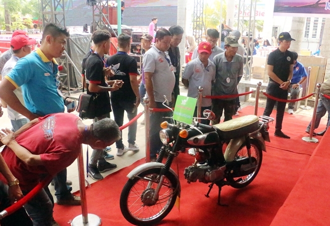 thu vi cuoc tu hoi day phong cach cua hon 2000 xe honda 67 tai can tho