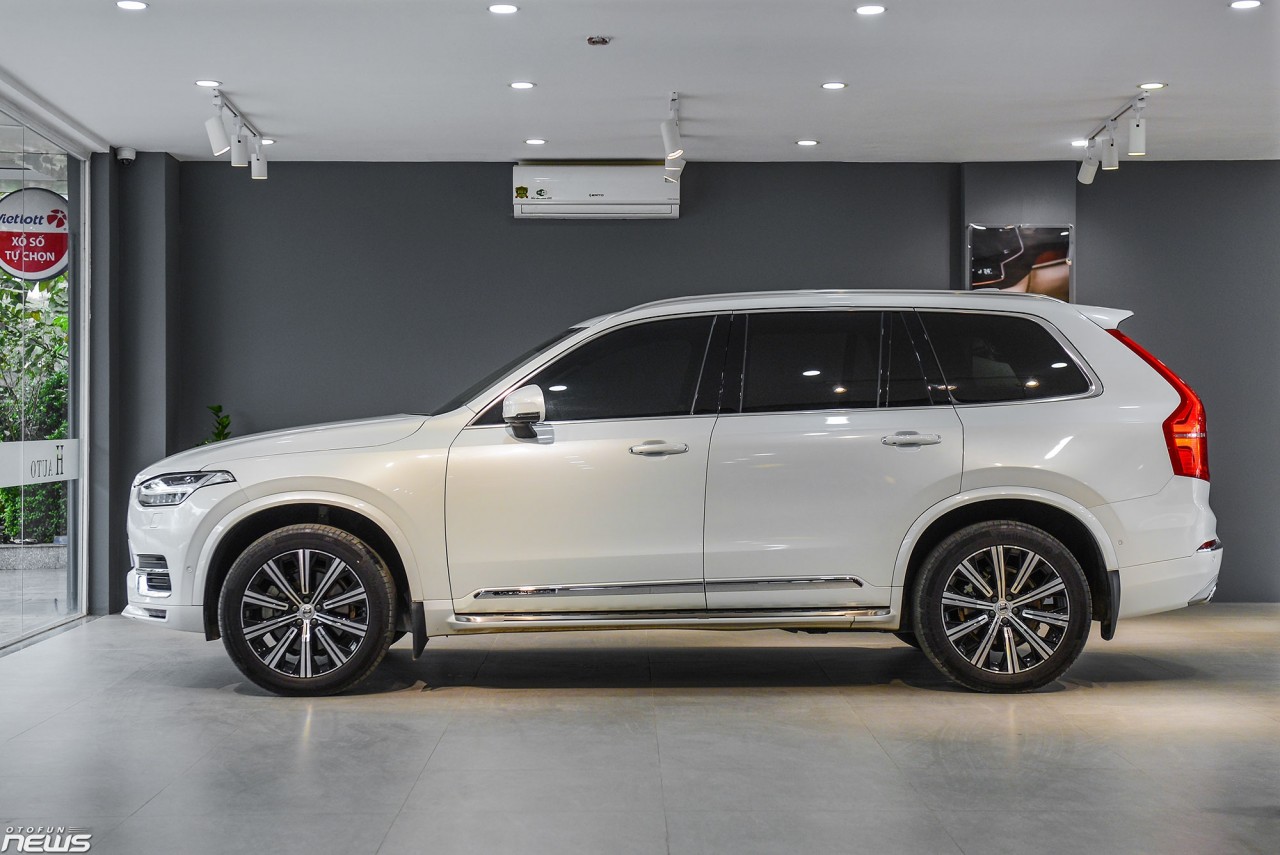 So sánh hai phiên bản Volvo XC90 trước và sau khi nâng cấp