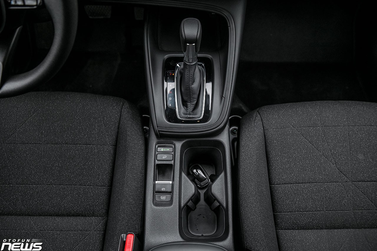 Đánh giá Honda HR-V phiên bản 'giá mềm', chỉ 699 triệu đồng Đánh giá Honda HR-V phiên bản 'giá mềm', chỉ 699 triệu đồng