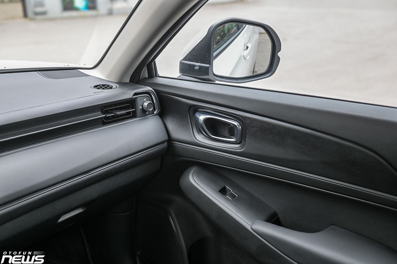 Đánh giá Honda HR-V phiên bản 'giá mềm', chỉ 699 triệu đồng Đánh giá Honda HR-V phiên bản 'giá mềm', chỉ 699 triệu đồng