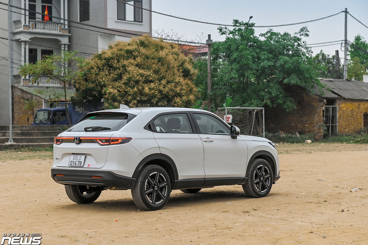 Đánh giá Honda HR-V phiên bản 'giá mềm', chỉ 699 triệu đồng Đánh giá Honda HR-V phiên bản 'giá mềm', chỉ 699 triệu đồng