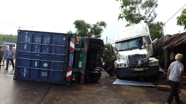 Tai nạn giao thông bất ngờ tăng cao trong ngày 30/4 tai nan giao thong bat ngo tang cao trong ngay 304