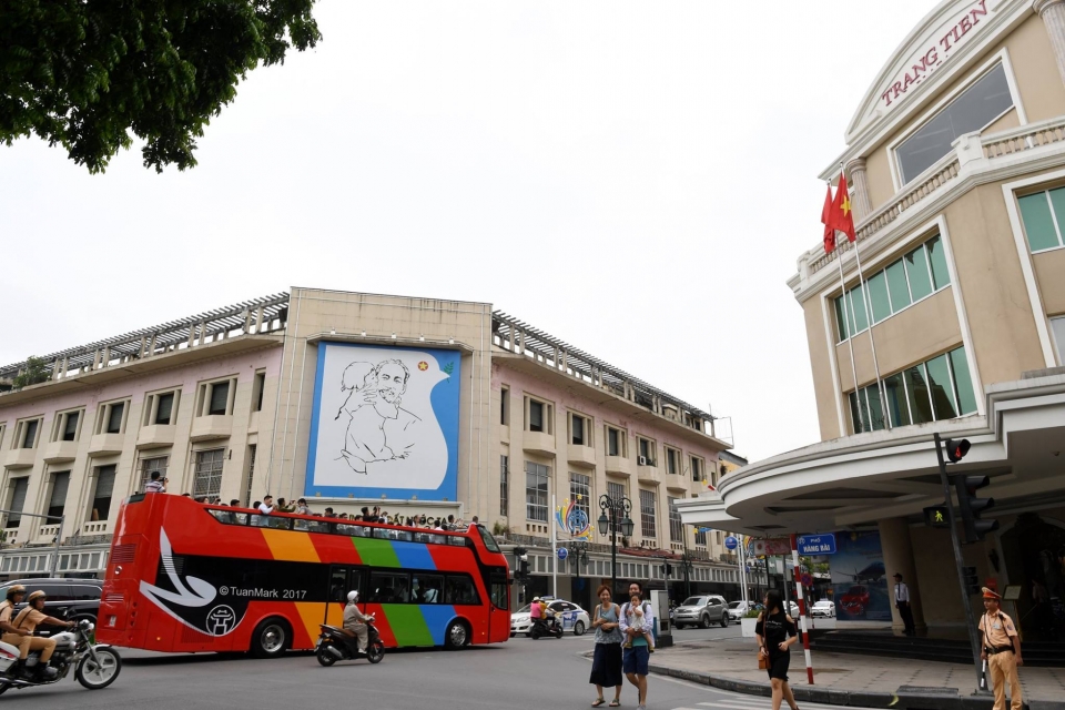 ha noi chinh thuc van hanh xe buyt 2 tang city tour vao cuoi thang 5