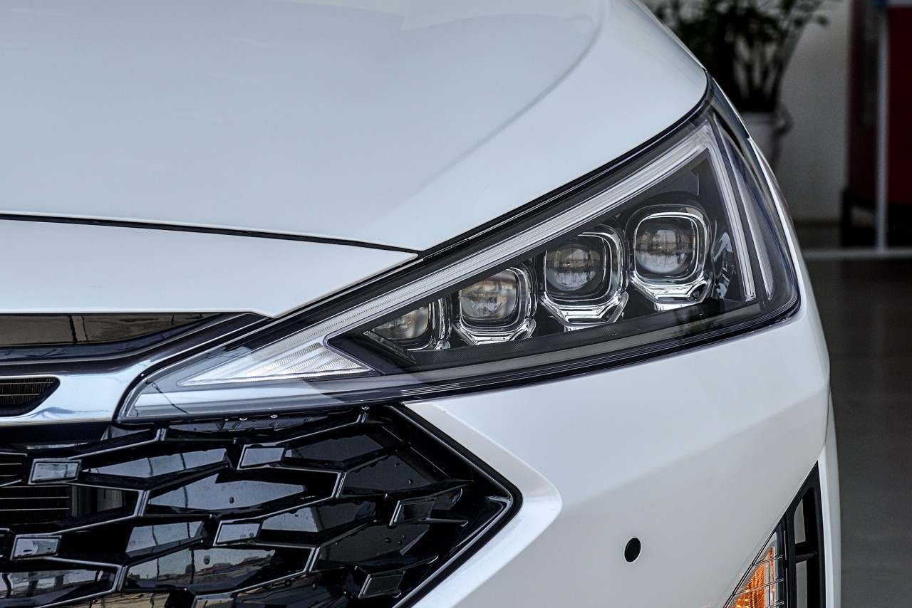 5 diem khac biet giua hyundai elantra 2019 va 2016