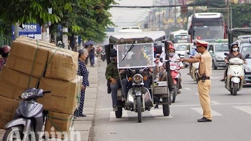 Quận Hai Bà Trưng (Hà Nội): Không để xe tự chế tự tung tự tác