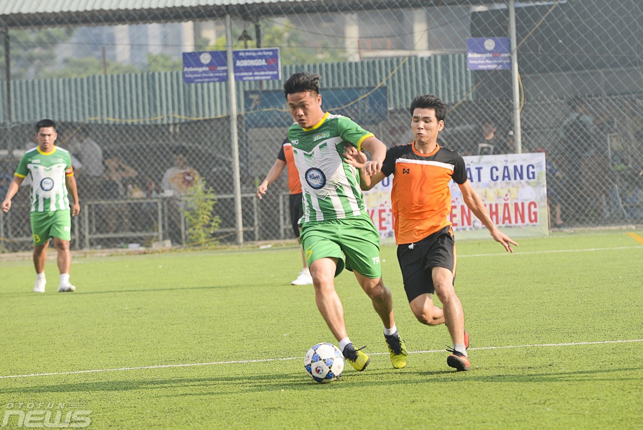 Những khoảnh khắc ấn tượng trong loạt trận đầu giải OTOFUN 11 nhung khoanh khac an tuong trong loat tran dau giai otofun 11