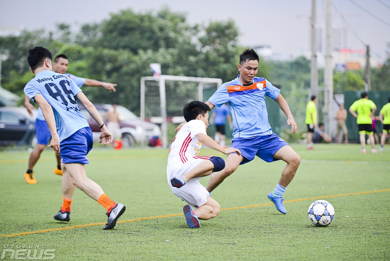 Những khoảnh khắc ấn tượng trong loạt trận đầu giải OTOFUN 11 nhung khoanh khac an tuong trong loat tran dau giai otofun 11