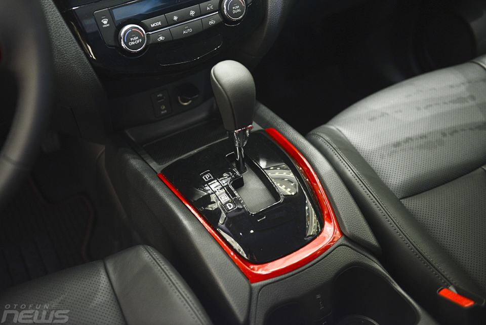 can canh bo canh moi cua nissan x trail premium l vua ra mat