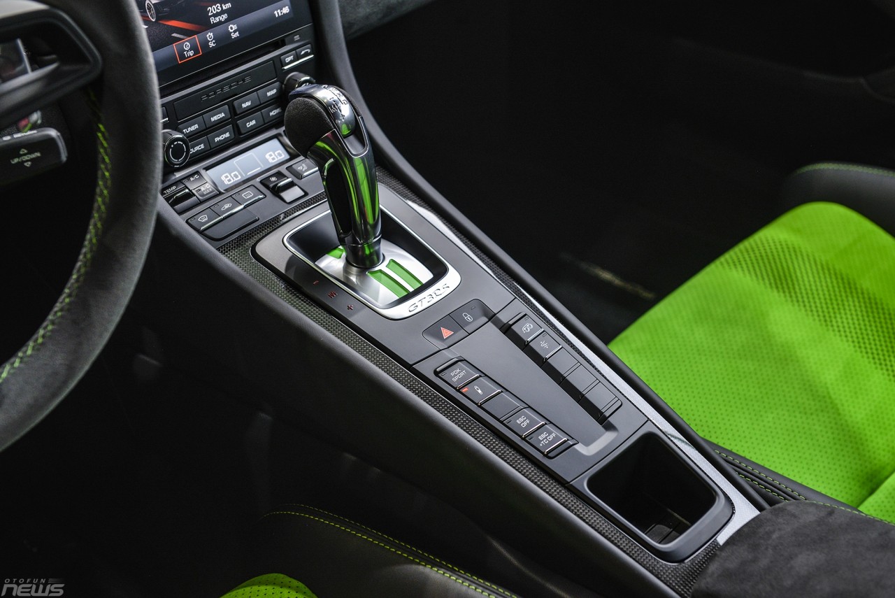 10 điều thú vị về siêu xe Porsche 911 GT3 RS 10 dieu thu vi ve sieu xe porsche 911 gt3 rs