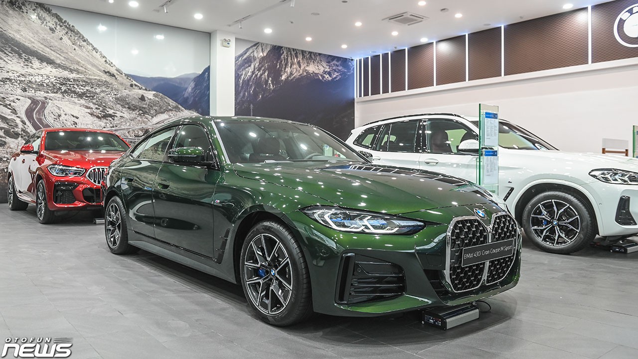 Cận cảnh BMW 430i gran coupe giá 2,929 tỷ đồng Cận cảnh BMW 430i gran coupe giá 2,929 tỷ đồng
